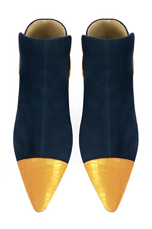 Mustard yellow and navy blue women's ankle boots with buckles at the back. Tapered toe. Medium flare heels. Top view - Florence KOOIJMAN